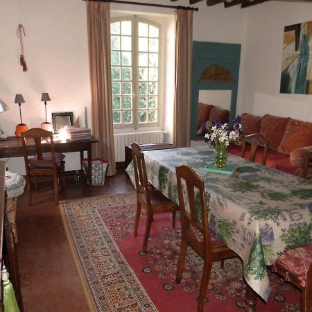 Au Coeur De La Cite Medievale Bed & Breakfast Vaison-la-Romaine Exterior foto