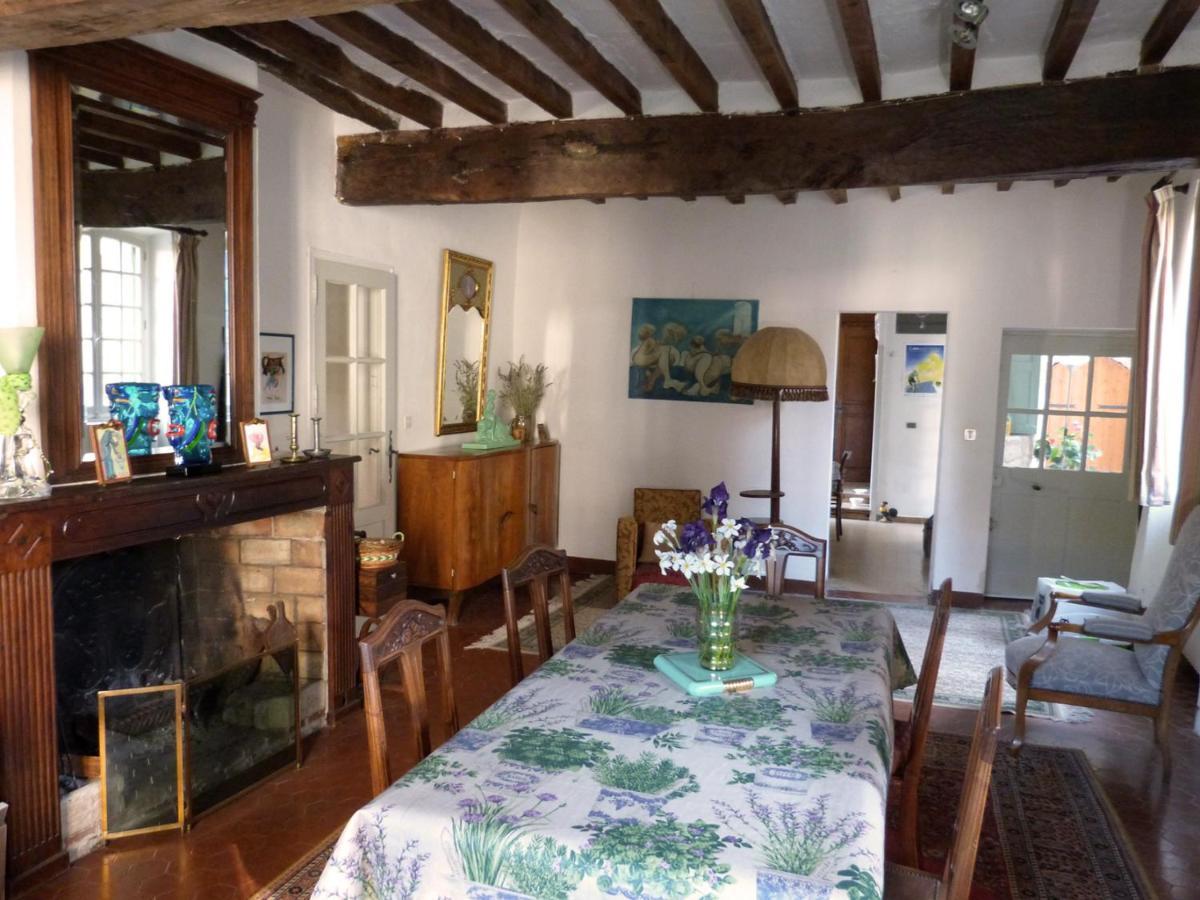 Au Coeur De La Cite Medievale Bed & Breakfast Vaison-la-Romaine Exterior foto